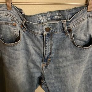 Wrangler Retro Slim straight blue jeans